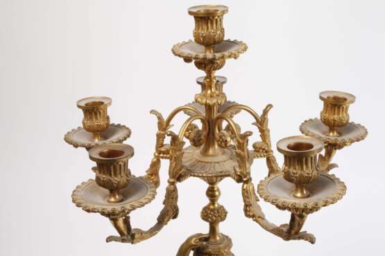 Paar figürliche Kandelaber - photo 6