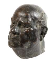 Großer Bronzekopf eines Mannes