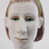 Weibliche Kopfskulptur - фото 2