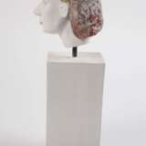 Weibliche Kopfskulptur - фото 3