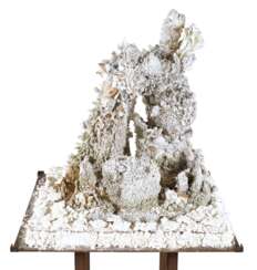 Claudia Biehne, übergroße Porzellanskulptur