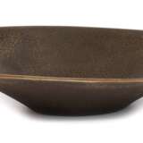 Elsa Fischer-Treyden, große Bronzeschale - фото 1