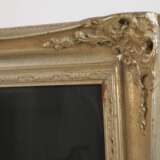 Elegante Dame mit Kopfschmuck - фото 3