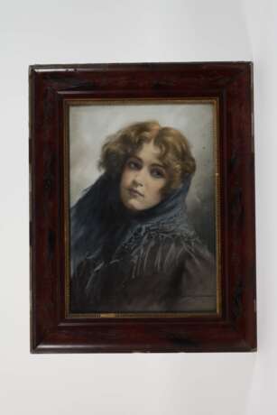 E. Trevisan, Bildnis einer jungen Frau - photo 2