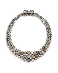 IMPRESSIVE ANTIQUE COLOURED NATURAL PEARL AND DIAMOND NECKLACE