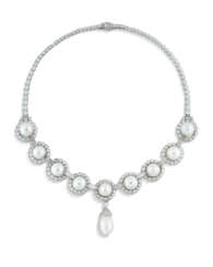 VAN CLEEF &amp; ARPELS CULTURED PEARL AND DIAMOND NECKLACE