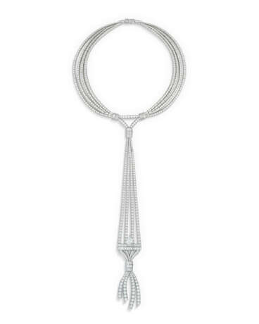 VAN CLEEF & ARPELS DIAMOND `CRAVATE MONTAIGNE` NECKLACE - Foto 2 VAN CLEEF & ARPELS DIAMOND `CRAVATE MONTAIGNE` NECKLACE - Foto 2