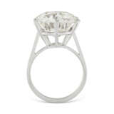 G&#220;BELIN DIAMOND RING - photo 4