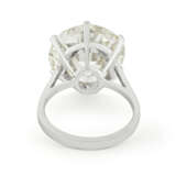 G&#220;BELIN DIAMOND RING - photo 6