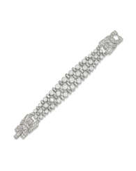 MID-20TH CENTURY DIAMOND BRACELET