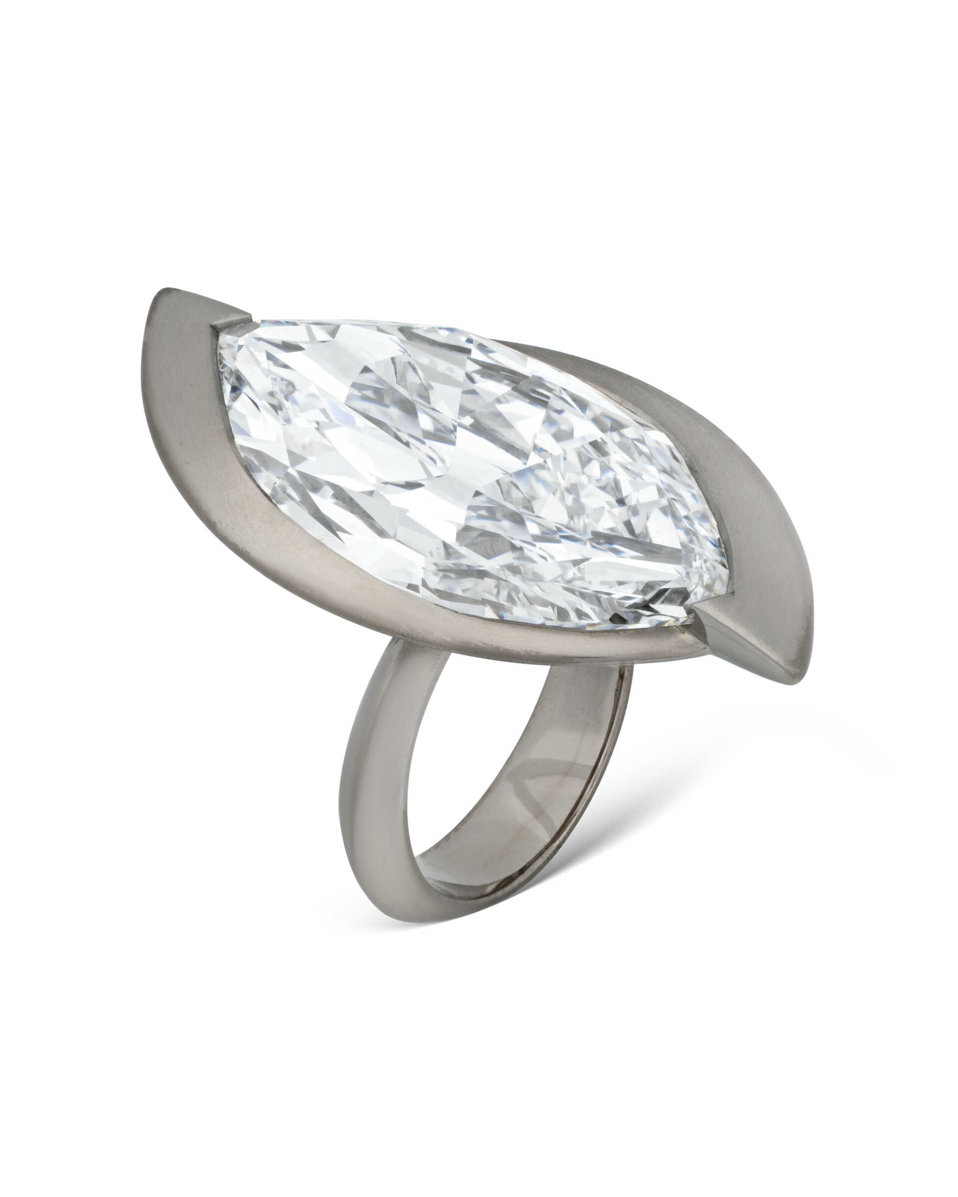 GLENN SPIRO DIAMOND RING GLENN SPIRO DIAMOND RING