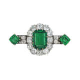 IMPORTANT LATE 19TH CENTURY EMERALD AND DIAMOND BROOCH - photo 1