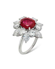 RUBY AND DIAMOND RING