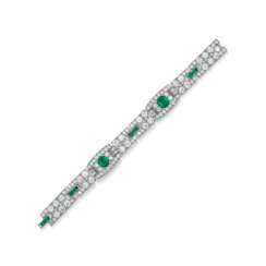 CARTIER ART DECO EMERALD AND DIAMOND BRACELET