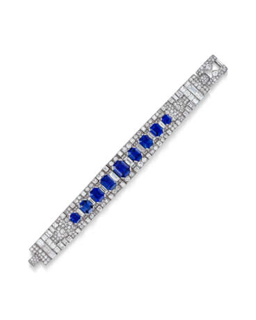 EXCEPTIONAL CARTIER ART DECO SAPPHIRE AND DIAMOND BRACELET - фото 1