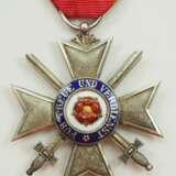 Lippe-Detmold: Fürstlich Lippischer Hausorden, 2. Modell (1890-1924), Ehrenkreuz 4. Klasse, 2. Abteilung, mit Schwertern. - photo 1