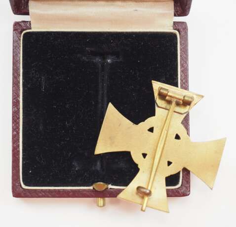 Lippe-Detmold: Kriegsehrenkreuz für heldenmütige Tat, im Etui. - photo 4 Lippe-Detmold: Kriegsehrenkreuz für heldenmütige Tat, im Etui. - photo 4