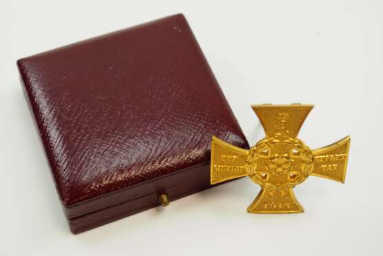 Lippe-Detmold: Kriegsehrenkreuz für heldenmütige Tat, im Etui. - photo 5 Lippe-Detmold: Kriegsehrenkreuz für heldenmütige Tat, im Etui. - photo 5