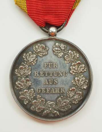 Lippe-Detmold: Rettungsmedaille, 2. Prägung (1902-1912). - Foto 3 Lippe-Detmold: Rettungsmedaille, 2. Prägung (1902-1912). - Foto 3