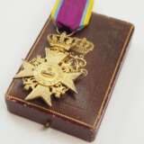 Mecklenburg-Schwerin: Hausorden der Wendischen Krone, Goldenes Verdienstkreuz, im Etui. - photo 3