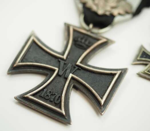 Preussen: Eisernes Kreuz, 1870, 2. Klasse mit Eichenbruch "25" und Wiederholunggspange 1914, dazu Miniatur. - photo 4