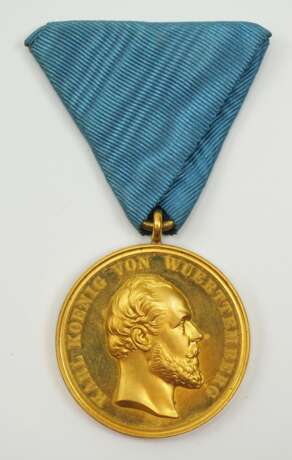 Württemberg: Kleine Medaille für Kunst und Wissenschaft - König Karl. - фото 1 Württemberg: Kleine Medaille für Kunst und Wissenschaft - König Karl. - фото 1