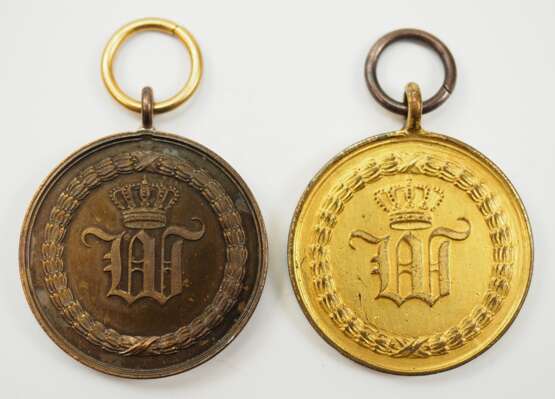 Württemberg: Kriegsdenkmünze, für die Feldzüge 1793-1815, Chiffre W, in einem und in zwei Feldzügen. - photo 1