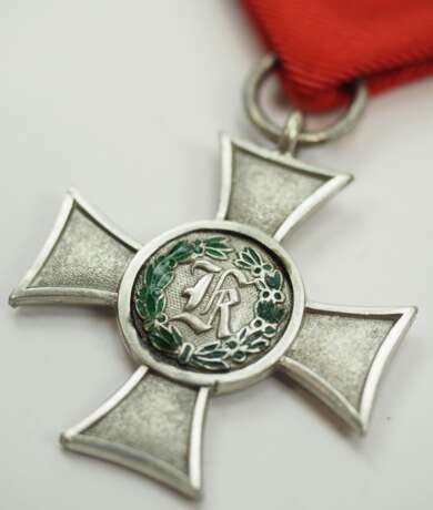 Württemberg: Dienstauszeichnung für Unteroffiziere, Modell 1874-1891, 2. Klasse. - photo 2