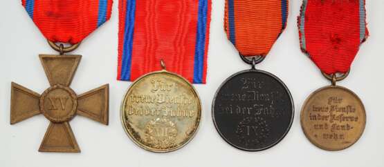 Württemberg: Dienstauszeichnung für Personen des Soldatenstandes, Modell 1913-1921, 1., 2. und 2. Klasse. - photo 2