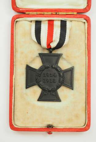 Deutsches Reich: Ehrenkreuz für Witwen und Waisen, im Etui. - photo 2 Deutsches Reich: Ehrenkreuz für Witwen und Waisen, im Etui. - photo 2