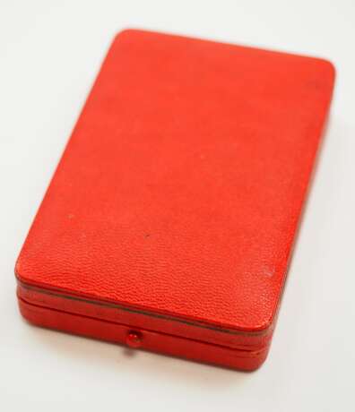 Deutsches Reich: Ehrenkreuz für Witwen und Waisen, im Etui. - photo 3 Deutsches Reich: Ehrenkreuz für Witwen und Waisen, im Etui. - photo 3