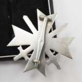 Kriegsverdienstkreuz, 1. Klasse mit Schwertern, im Etui - 1. - photo 3