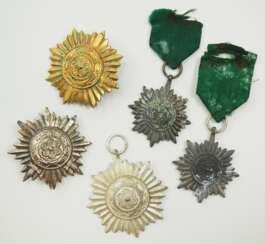 Tapferkeits- und Verdienstauszeichnungen für Östvölker - 5 Exemplare.