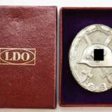 Verwundetenabzeichen, 1939, Silber, im Etui - hohl verbödet. - photo 1