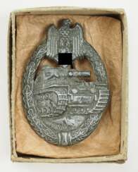 Panzerkampfabzeichen, in Silber, im Karton.