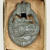 Panzerkampfabzeichen, in Silber, im Karton. - photo 1