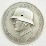 Plakette der Panzergrenadier-Division Großdeutschland. - photo 1