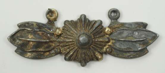 Frontflugspange, in Gold, Stern-Anhänger. - Foto 1