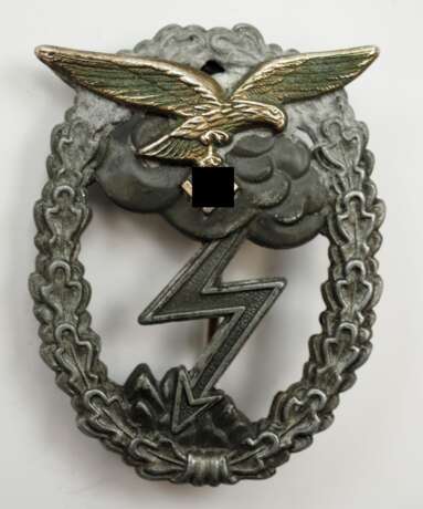 Erdkampfabzeichen der Luftwaffe. - photo 1