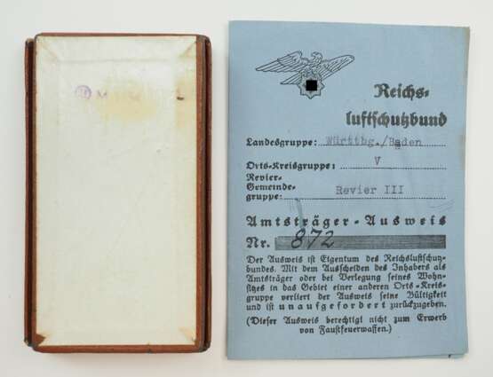 Nachlass eines Blockwarts des Reichsluftschutzbundes RLB. - фото 2 Nachlass eines Blockwarts des Reichsluftschutzbundes RLB. - фото 2
