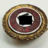 NSDAP: Goldenes Parteiabzeichen, Kleine Ausführung. - photo 2
