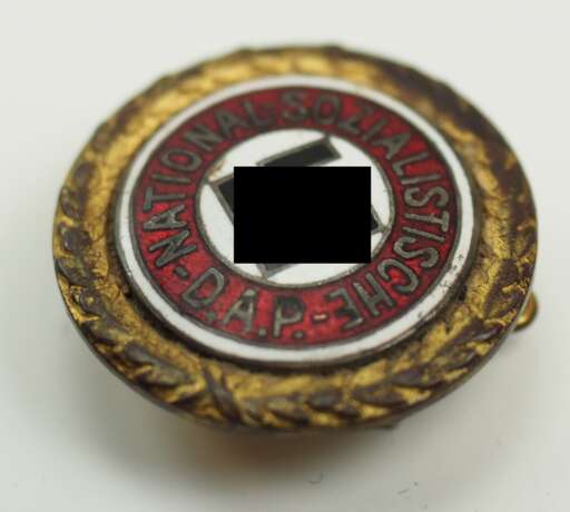 NSDAP: Goldenes Parteiabzeichen, Kleine Ausführung. - photo 2