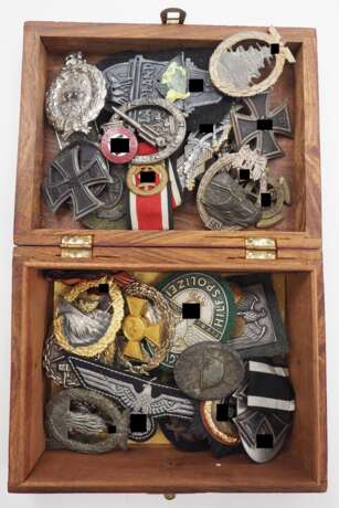 3. Reich: Lot Abzeichen. - photo 1