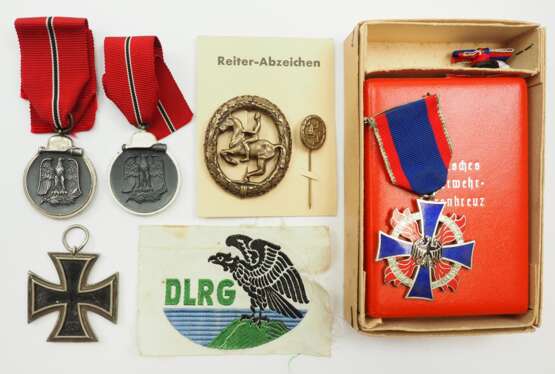 57er: Lot Auszeichnungen. - photo 1 57er: Lot Auszeichnungen. - photo 1