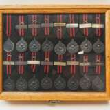 Finnland: Erinnerungsmedaille an den Winterkrieg - Sammlung mit 16 Medaillen. - Foto 1