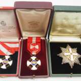 Italien: Orden der Krone von Italien, Offiziers- und Ritterkreuz, im Etui. - photo 1