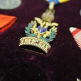 Österreich: Auszeichnungsrahmen mit Kaiserlichem Orden der Eisernen Krone, 3. Klasse mit KD. - фото 4