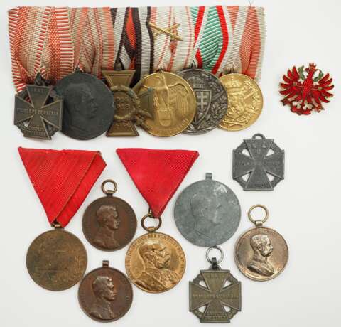 Österreich: Lot Auszeichnungen. - photo 1