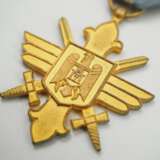 Rumänien: Orden für Luftfahrtverdienste, 2. Modell (1940-1947), Goldenes Kreuz. - photo 2