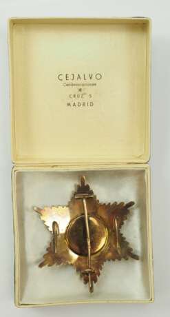 Spanien: Mehdauia Orden, Großkreuz Stern, im Etui. - photo 2